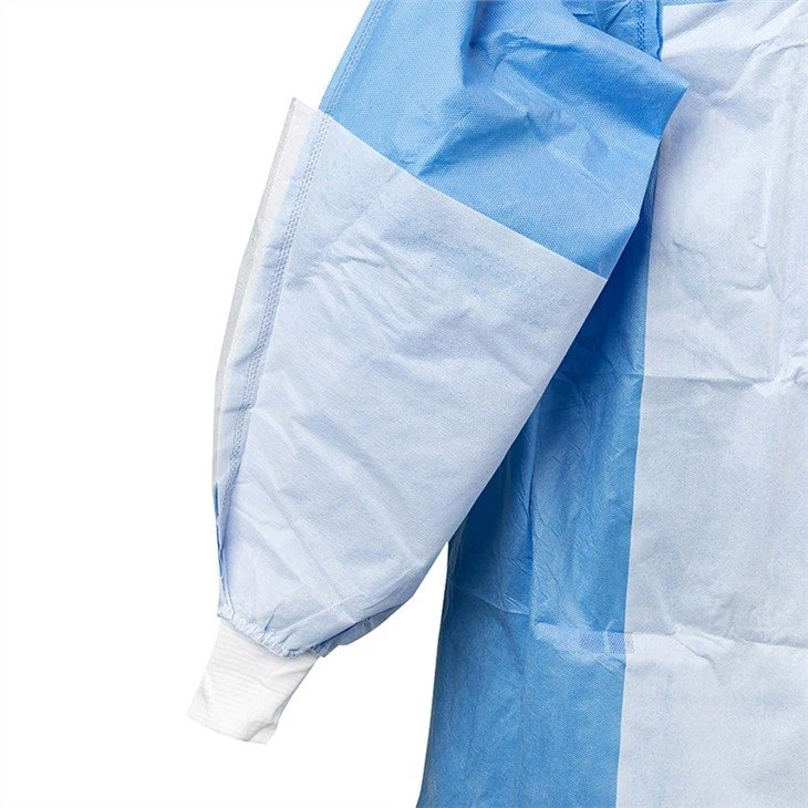 Disposable reinforced surgical gown 4