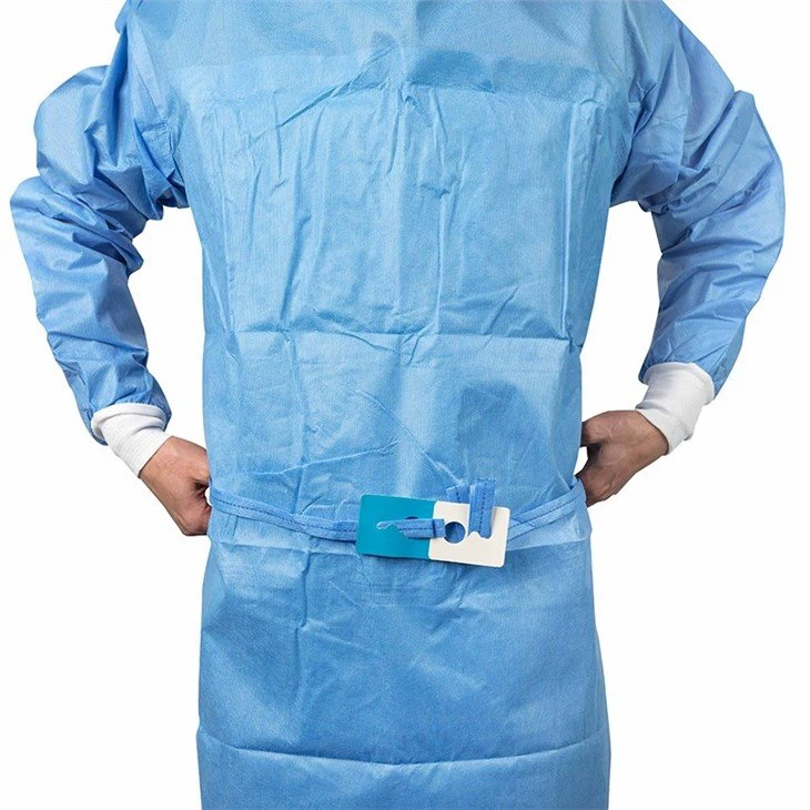 Disposable reinforced surgical gown 5